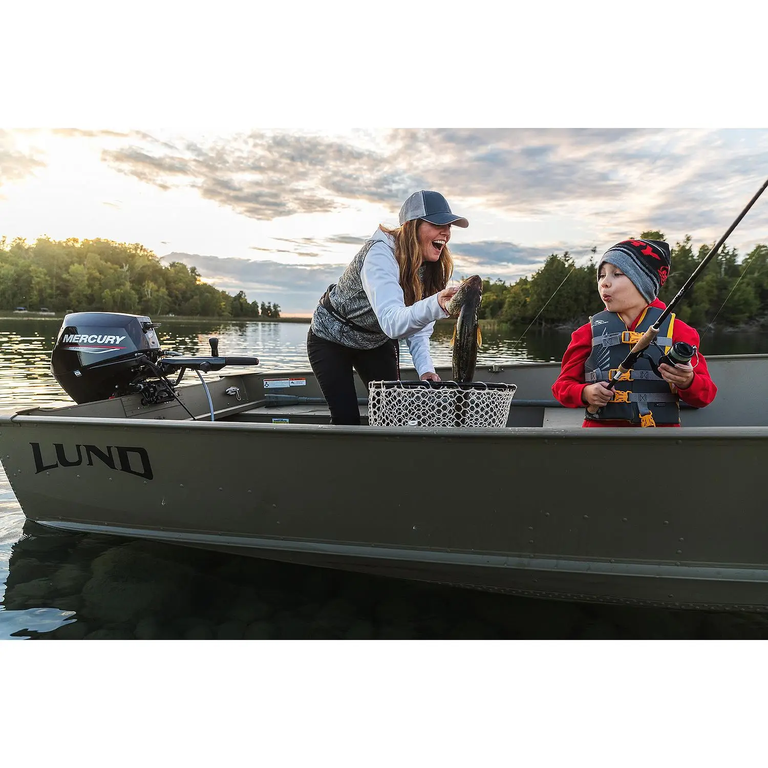 Mercury 15hp EFI Tiller FourStroke Outboard Motor, 15" Shaft - Image 6