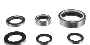 Quicksilver 76868A04 Gear Case Seal Kit, Includes Seals, O-Rings & Gaskets