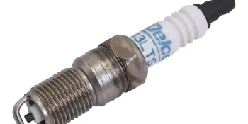 Quicksilver ACDelco MR43LTS Specialty Marine Spark Plug (Pack of 1)