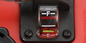 Quicksilver 8M0047598 Portable Marine Boat Fuel Tank w/ Fuel Demand Valve, 3.2 Gallon Capacity