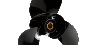 Quicksilver Black Diamond Bravo Two Propeller Black Finish, 19.5″ Diameter x 13″ Pitch, Left Hand Rotation