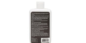 Quicksilver 8M0168837 High-Gloss Cowl Finishing Compound, Fine Grit, 8.4 oz. Bottle